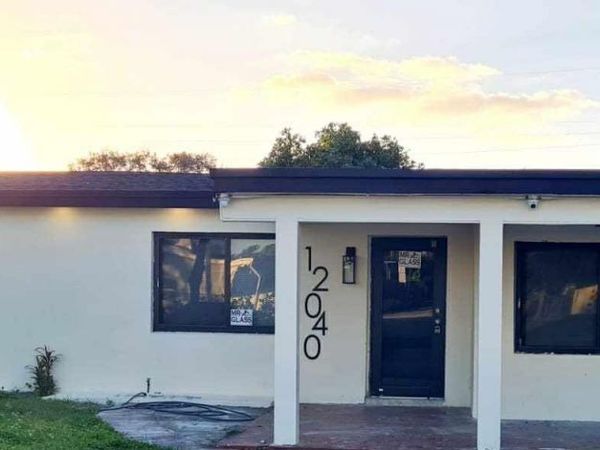 12040 N Miami Ave, North Miami, FL 33168