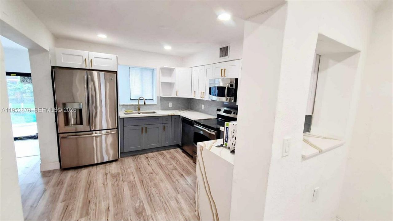 12040 N Miami Ave, North Miami, FL 33168 Photo