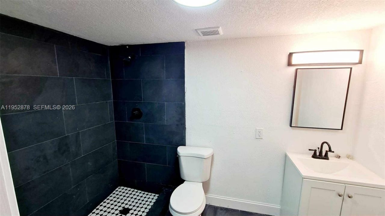 12040 N Miami Ave, North Miami, FL 33168 Photo