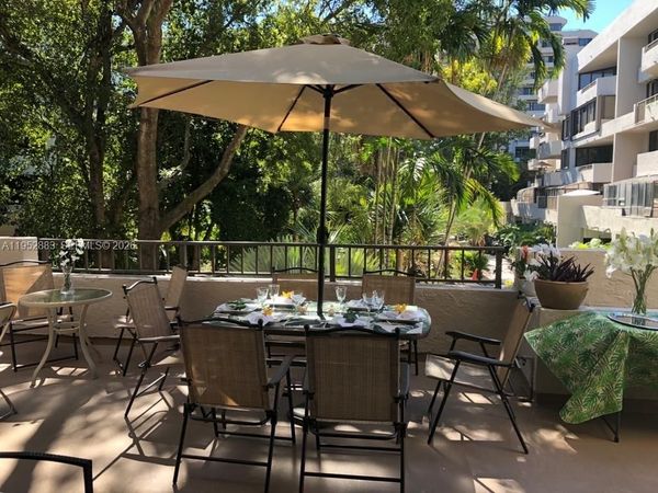 121 Crandon Blvd, Unit 163, Key Biscayne, FL 33149