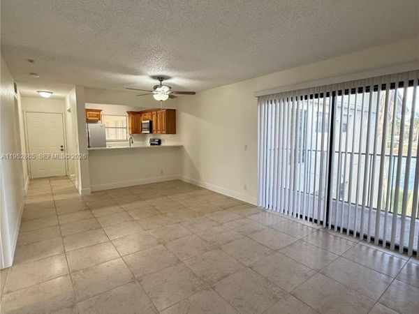 1453 Lake Crystal Dr, Unit H, West Palm Beach, FL 33411