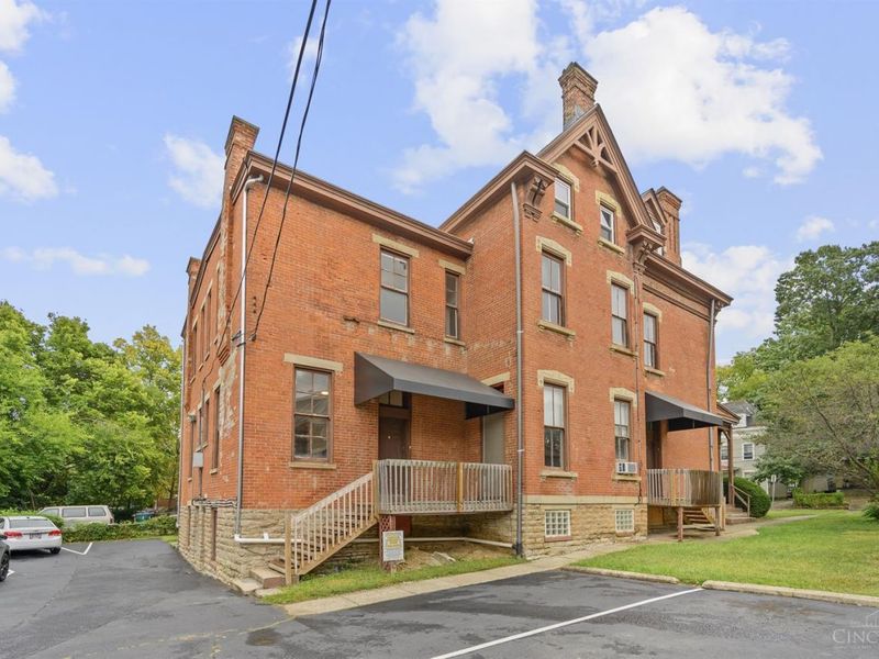 3003 Hackberry Street, Cincinnati, OH 45206 Photo 10