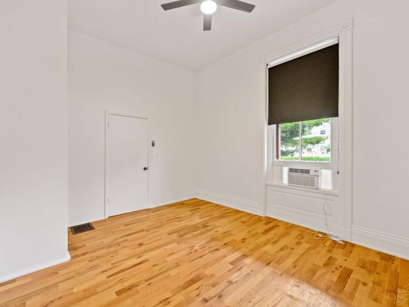 3003 Hackberry Street, Cincinnati, OH 45206 Photo 7