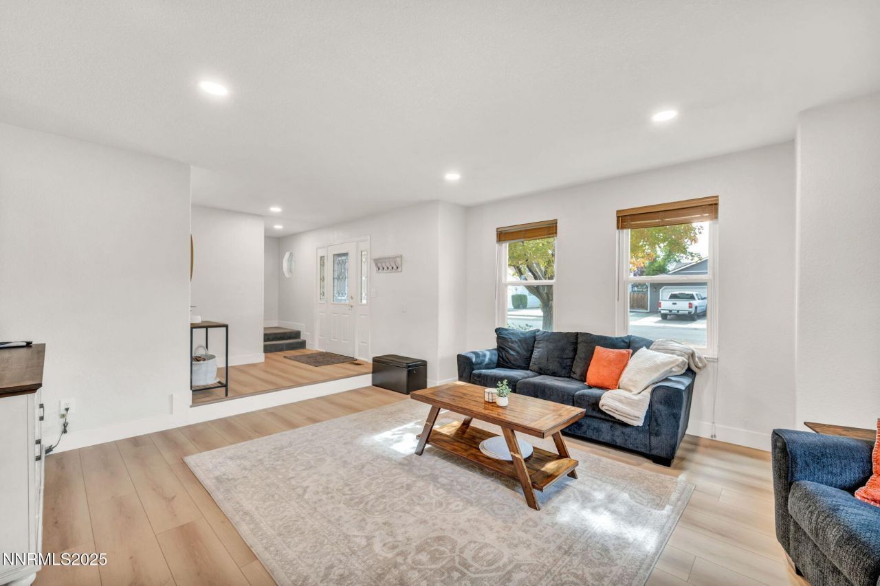 1528 Harper Drive, Carson City, NV 89701 Photo