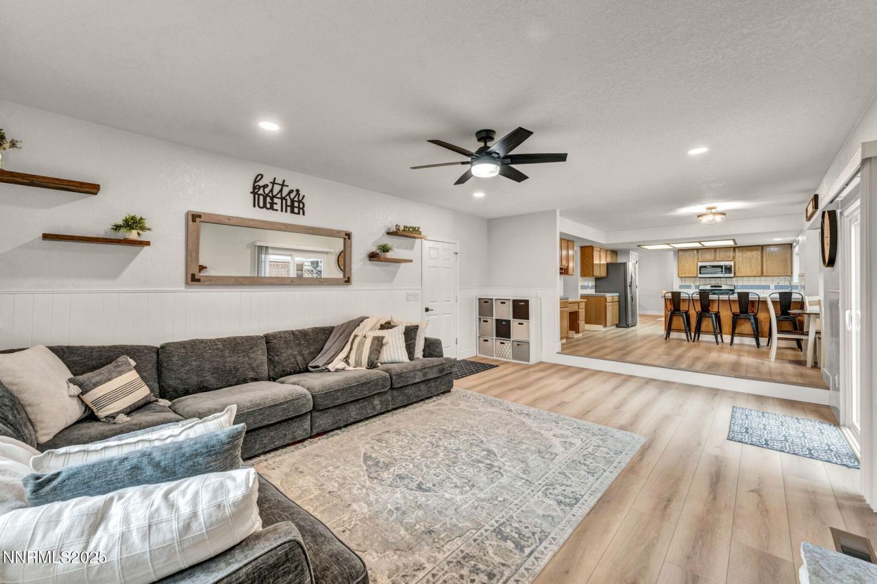 1528 Harper Drive, Carson City, NV 89701 Photo