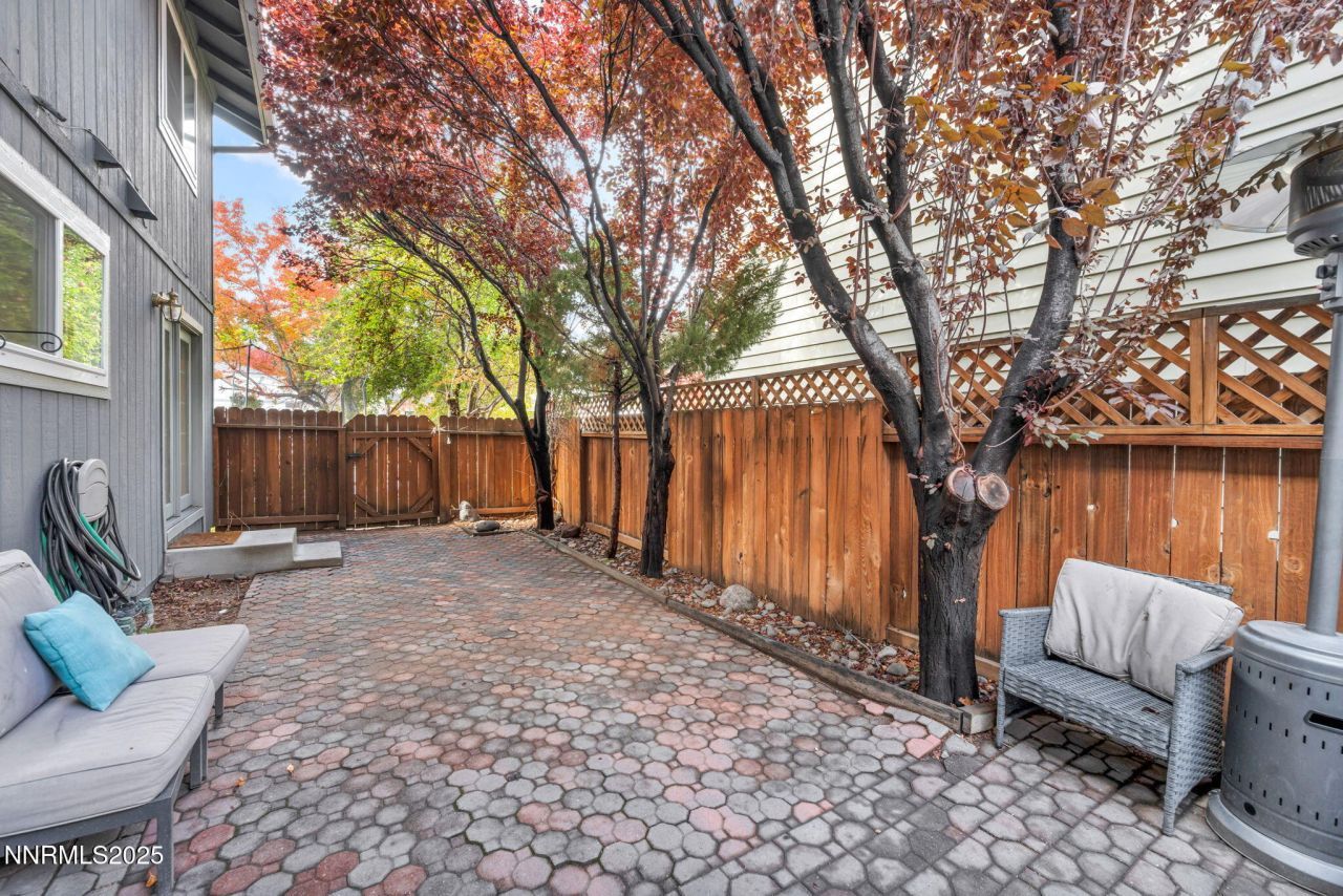 1528 Harper Drive, Carson City, NV 89701 Photo