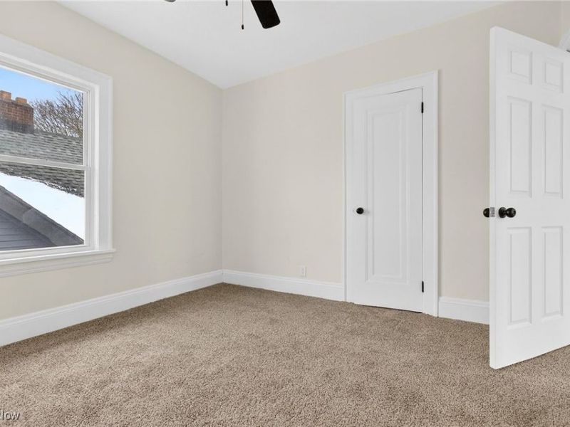 11706 Gay Avenue, Cleveland, OH 44105 Photo 24