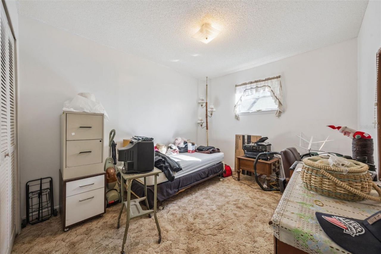 175 Bull Run Avenue, Osteen, FL 32764 Photo