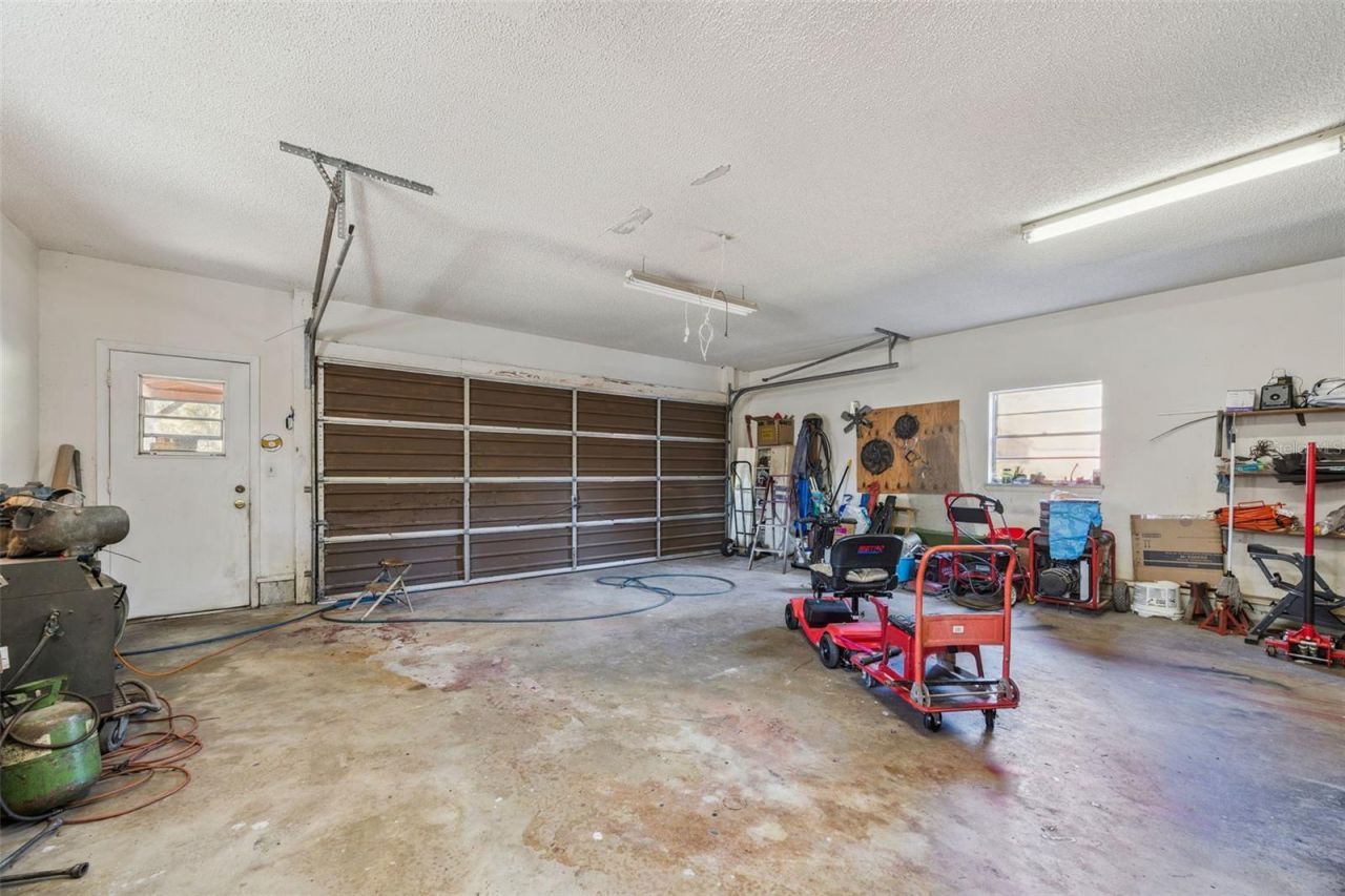 175 Bull Run Avenue, Osteen, FL 32764 Photo