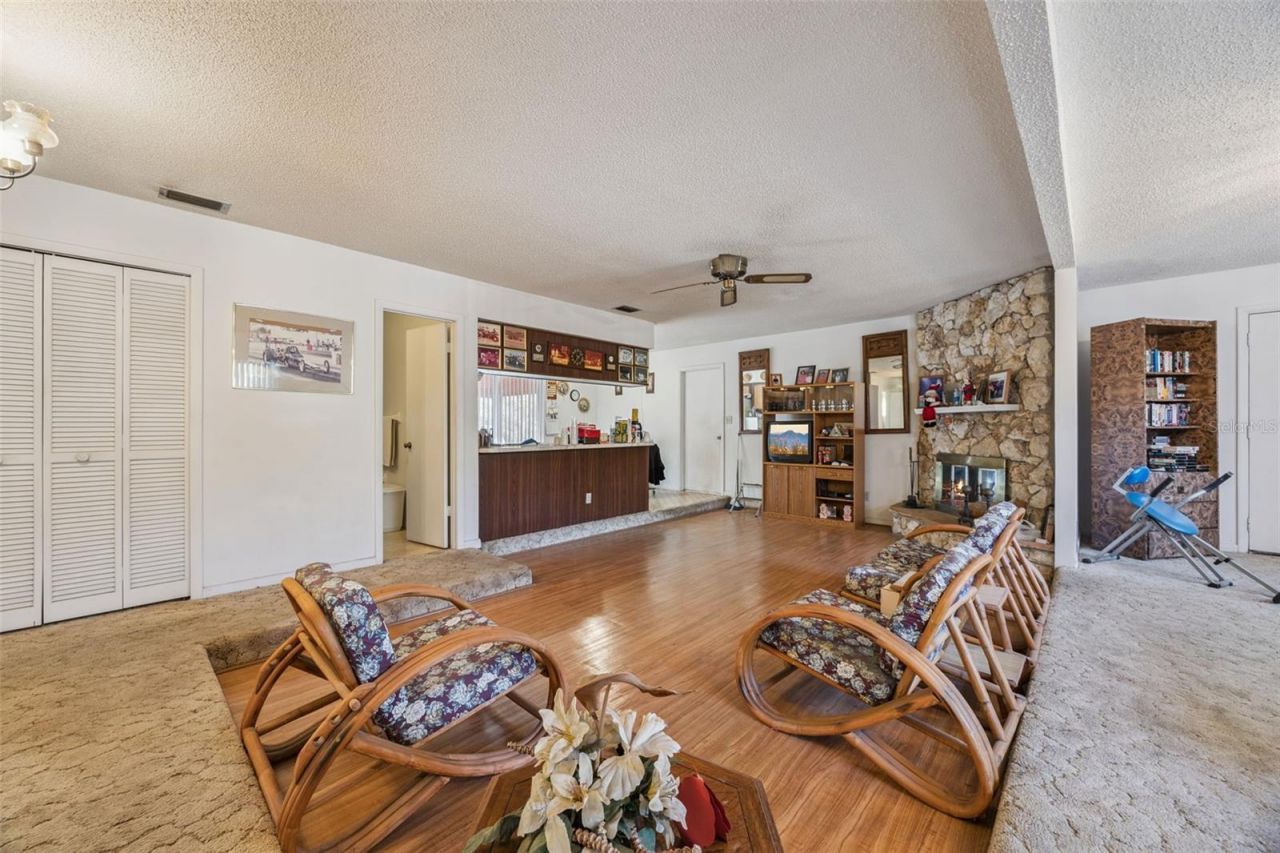 175 Bull Run Avenue, Osteen, FL 32764 Photo