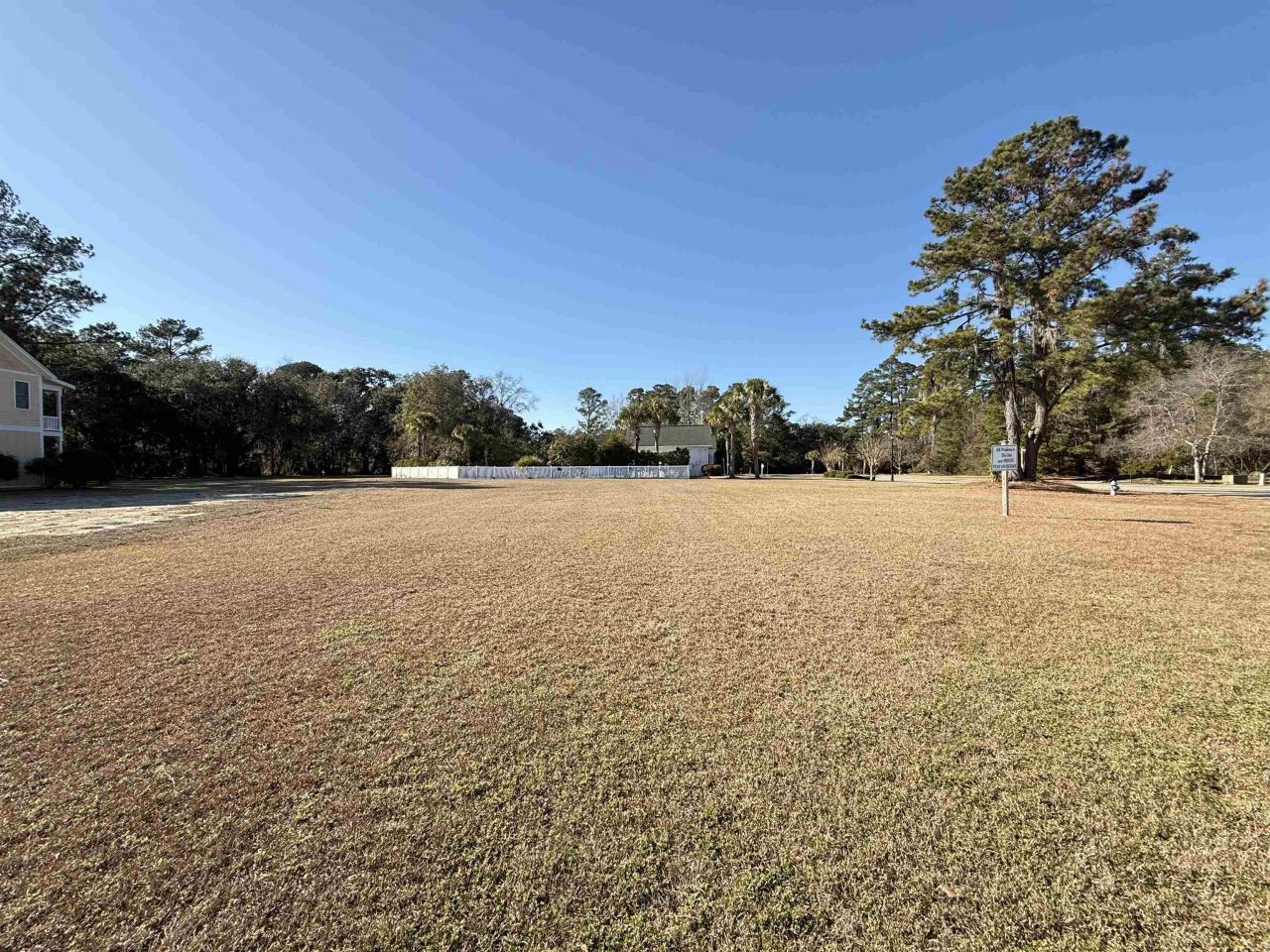 46 Oak Bay Dr.  Photo 12