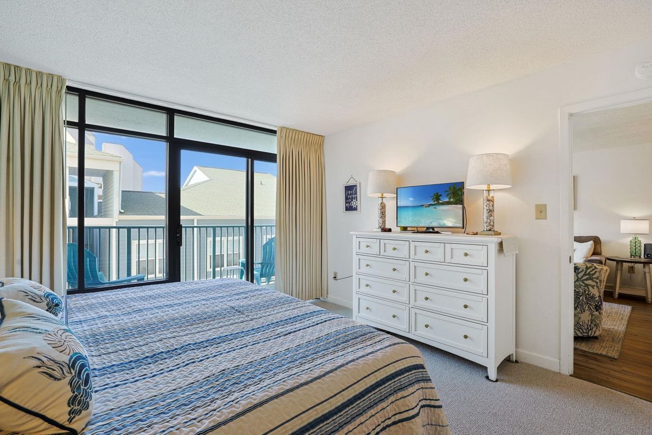 501 S Ocean Blvd. Photo 12