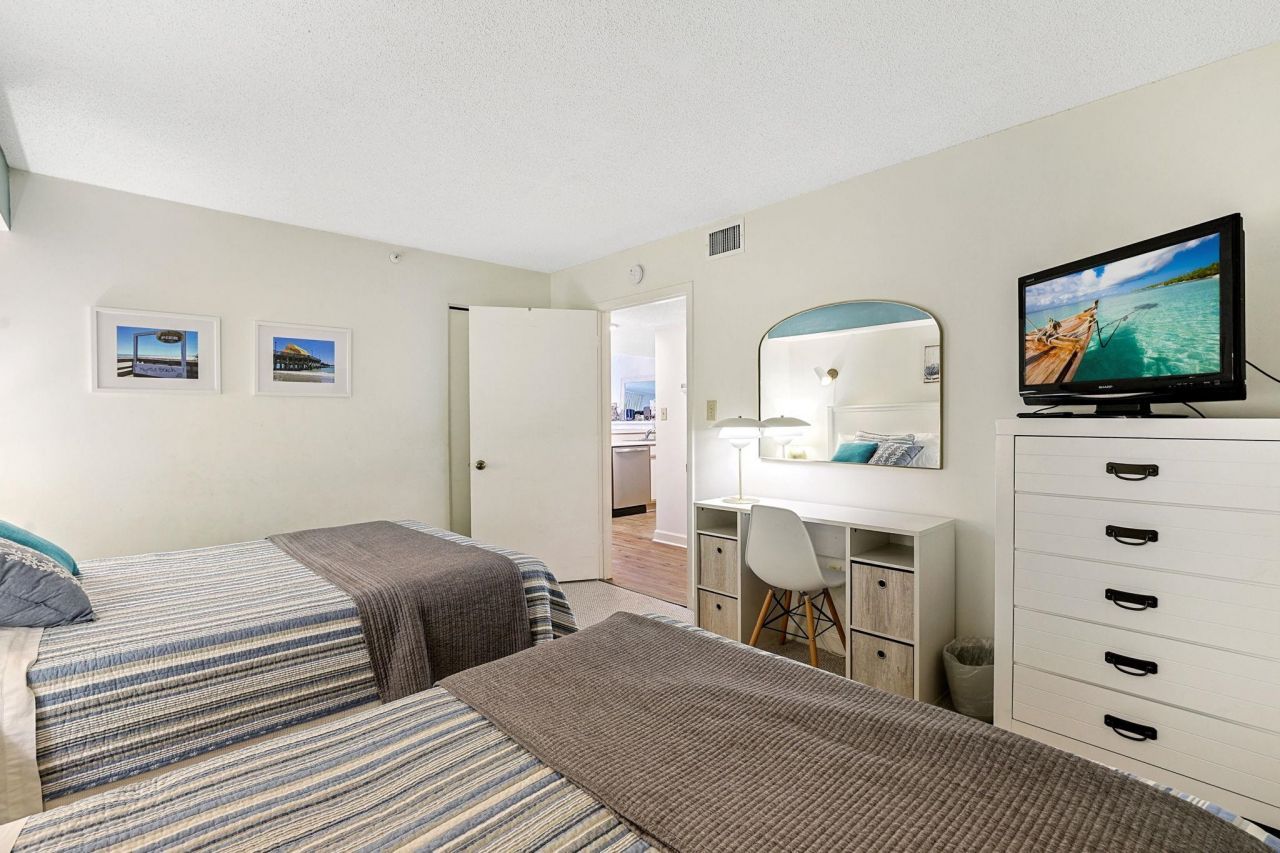 501 S Ocean Blvd. Photo 18