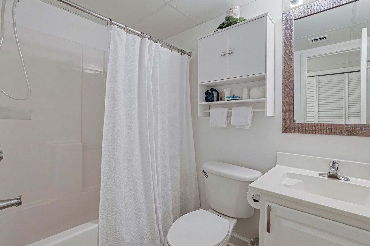 501 S Ocean Blvd. Photo 21