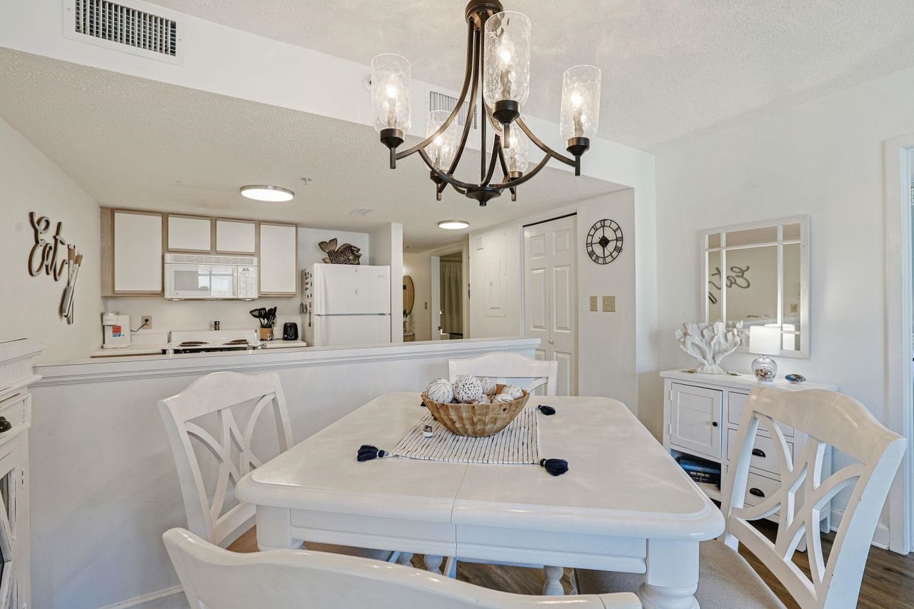 501 S Ocean Blvd. Photo 7