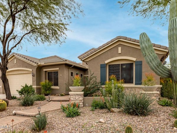 4825 W YOOSOONI Drive, New River, AZ 85087