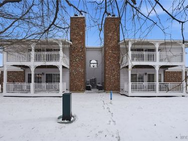 1155 Youngs Road, Unit A, Amherst, NY 14207