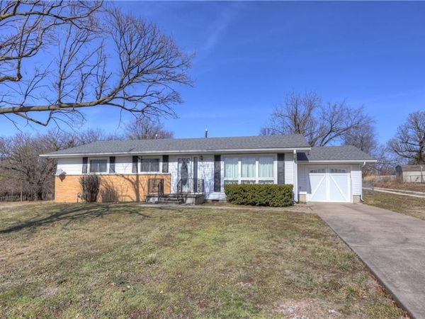 2833 W 26th Street, Joplin, MO 64801