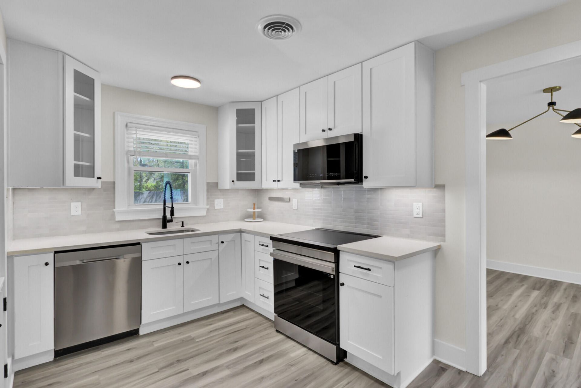 818 W Madison Avenue Photo 17