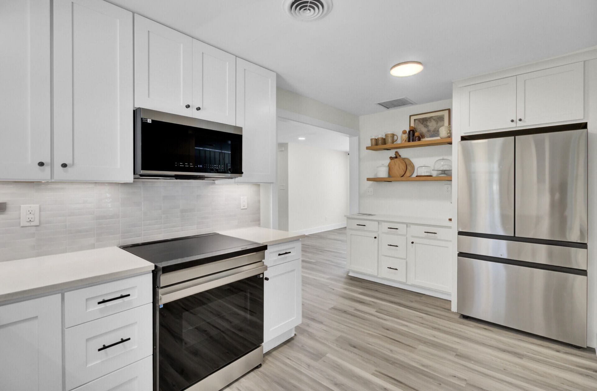 818 W Madison Avenue Photo 18