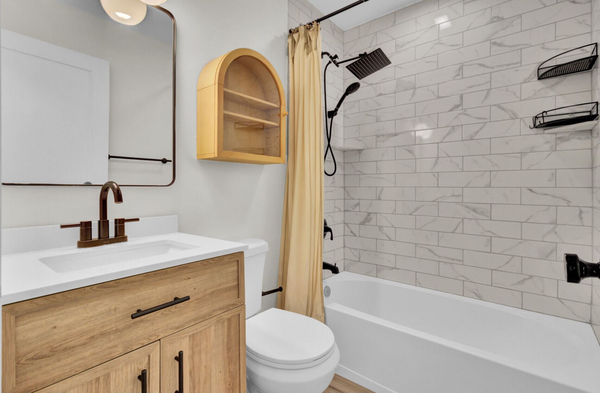 818 W Madison Avenue Photo 37