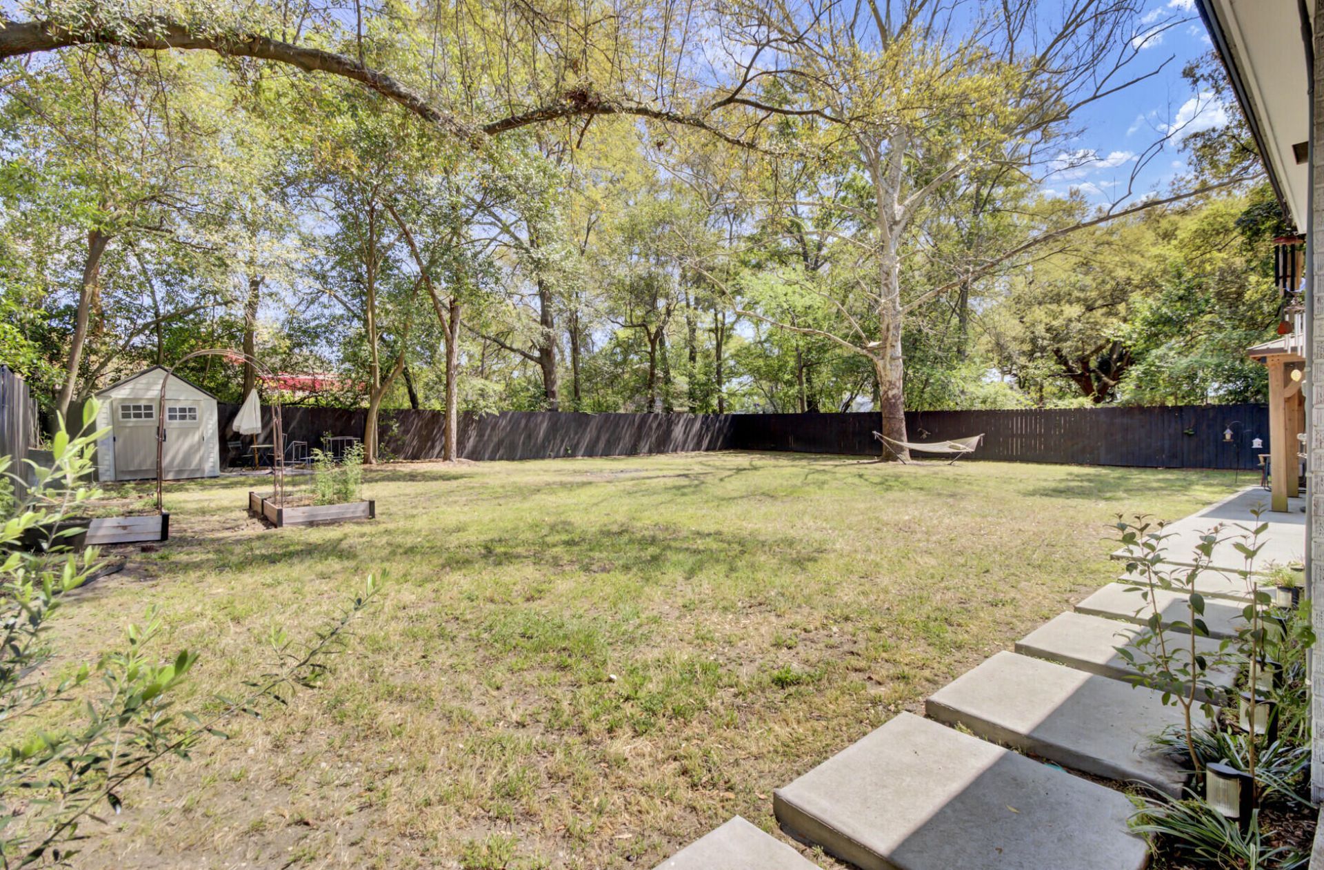 818 W Madison Avenue Photo 48