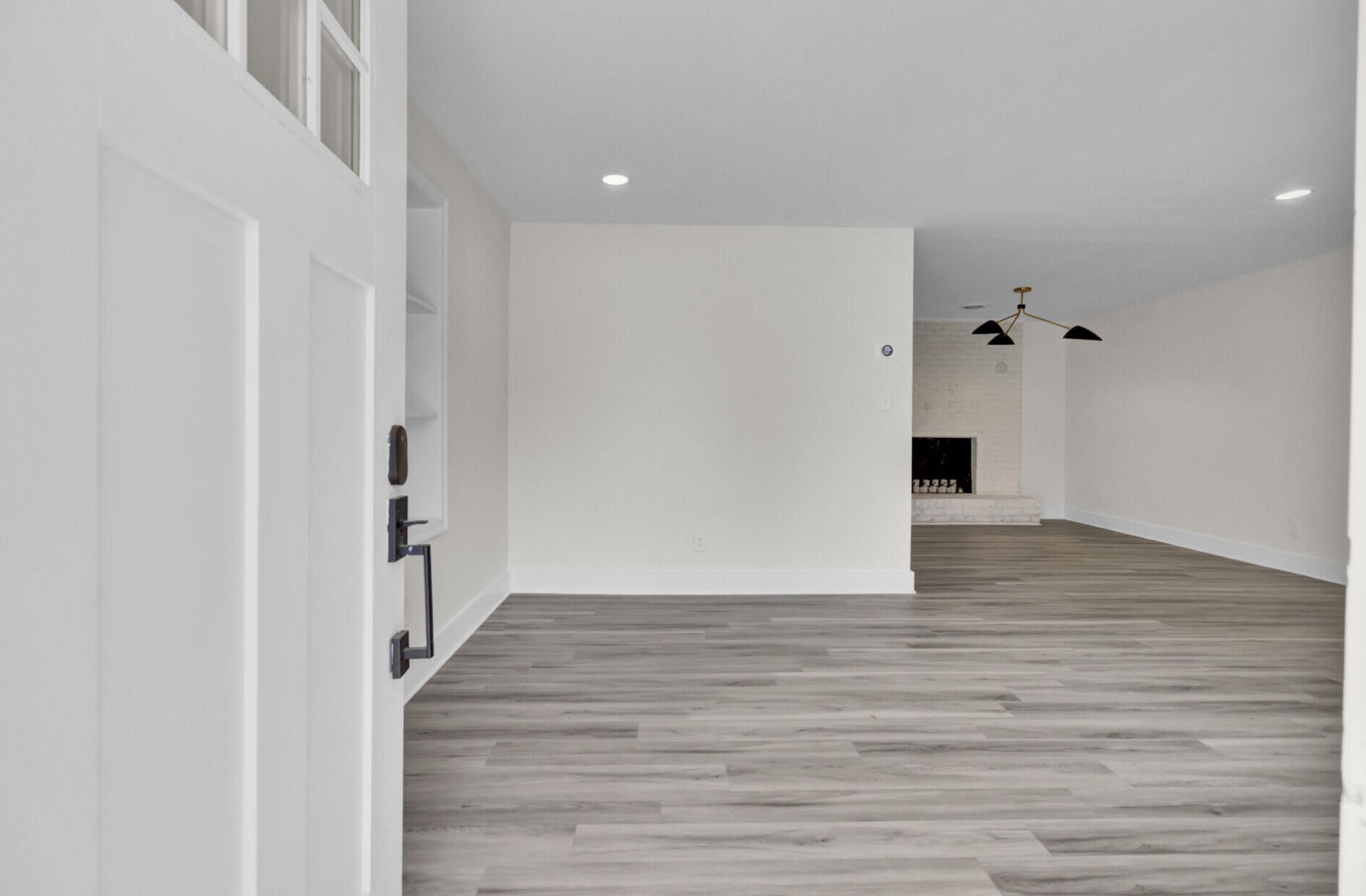 818 W Madison Avenue Photo 8