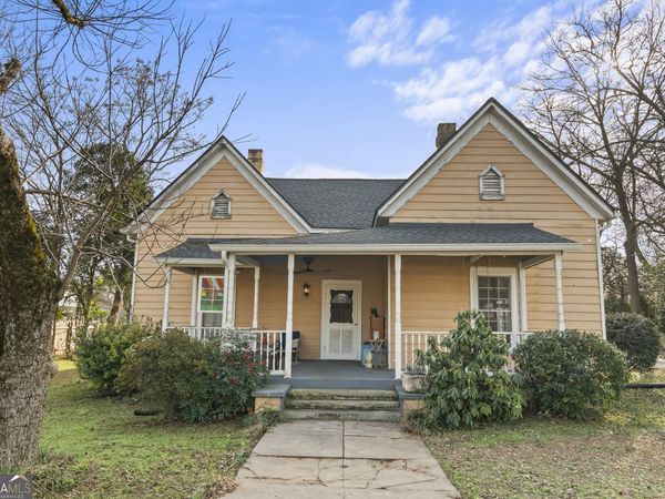 48 E Georgia Avenue, Comer, GA 30629
