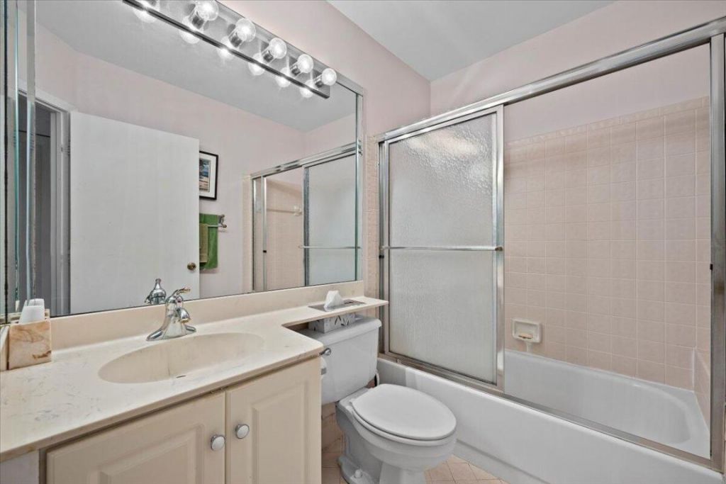 5382 Firenze Drive, Unit D, Boynton Beach, FL 33437 Photo