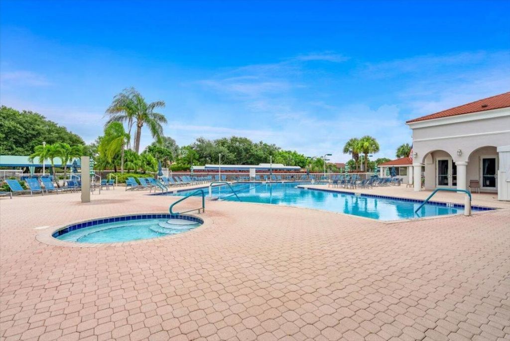 5382 Firenze Drive, Unit D, Boynton Beach, FL 33437 Photo