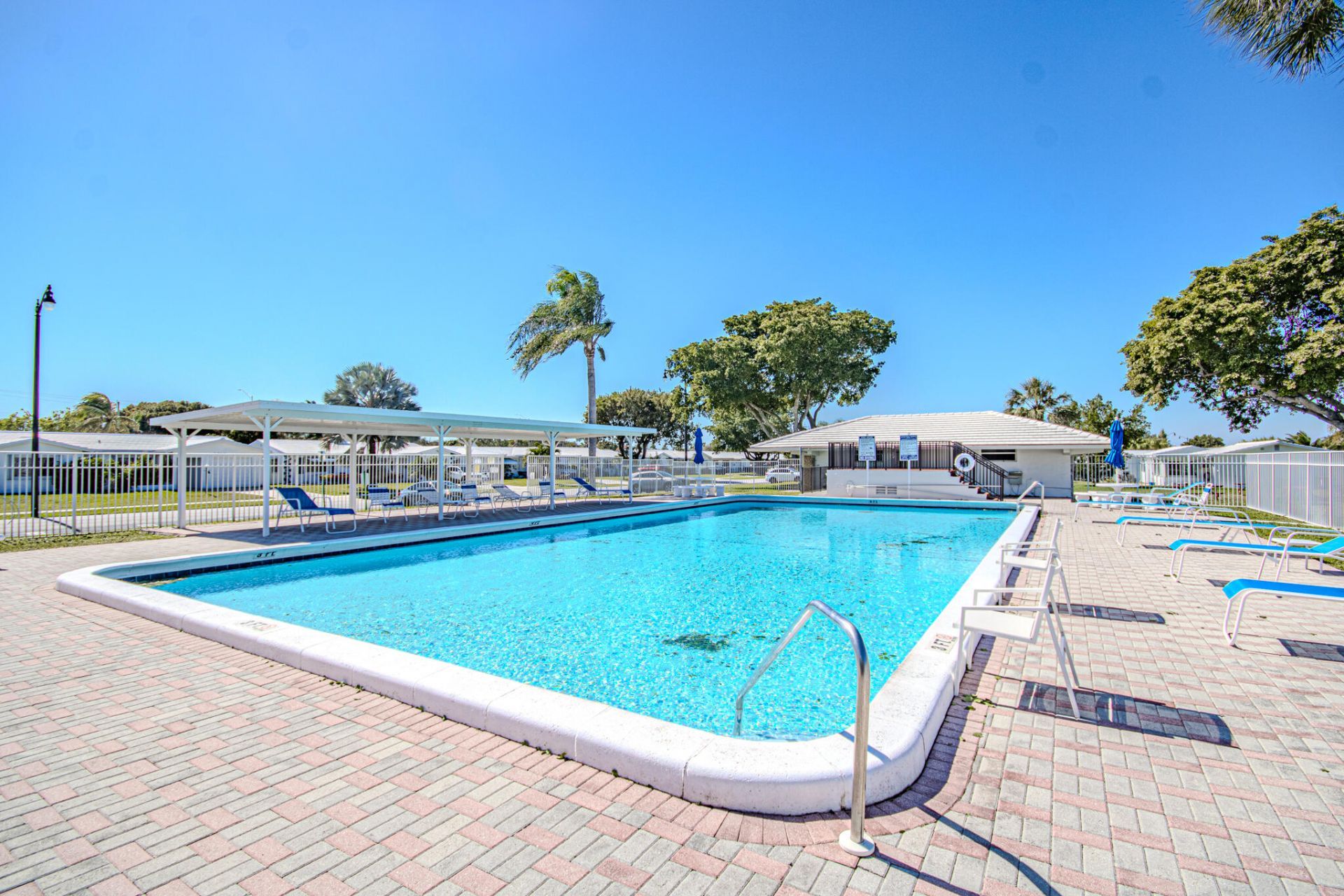 2850 W Golf Boulevard, Unit 210, Pompano Beach, FL 33064 Photo