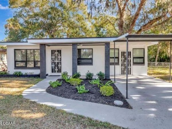635 Mccormick Street, Daytona Beach, FL 32114