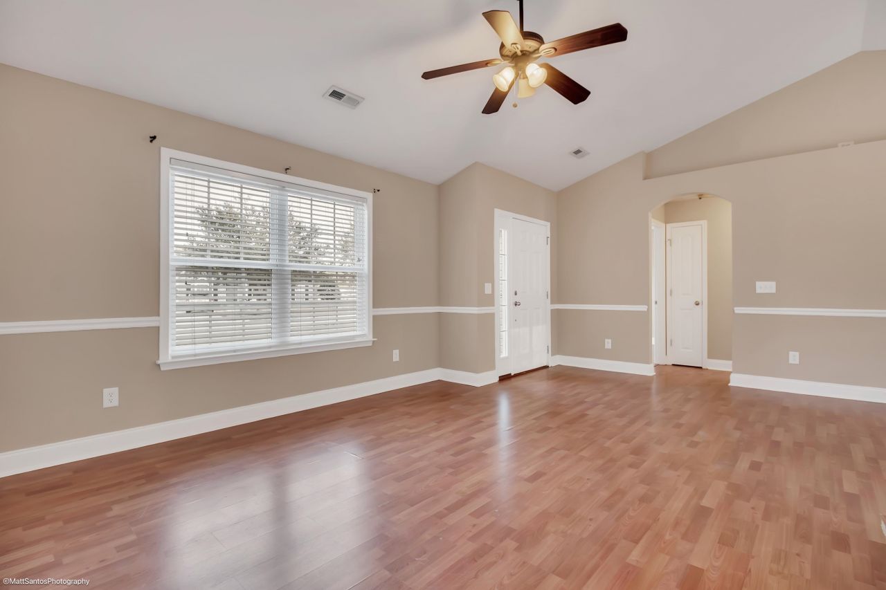 2805 Green Pond Circle Photo 4