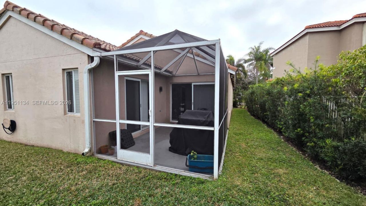 1308 Alexander Bnd, Weston, FL 33327 Photo