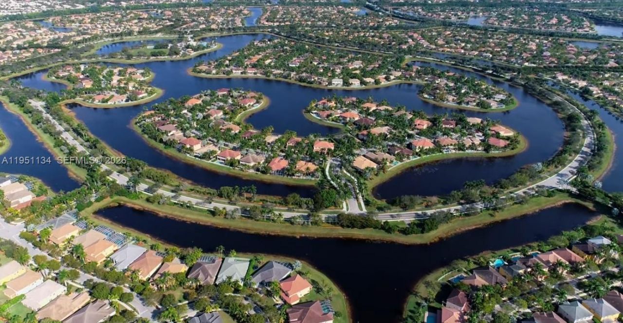 1308 Alexander Bnd, Weston, FL 33327 Photo