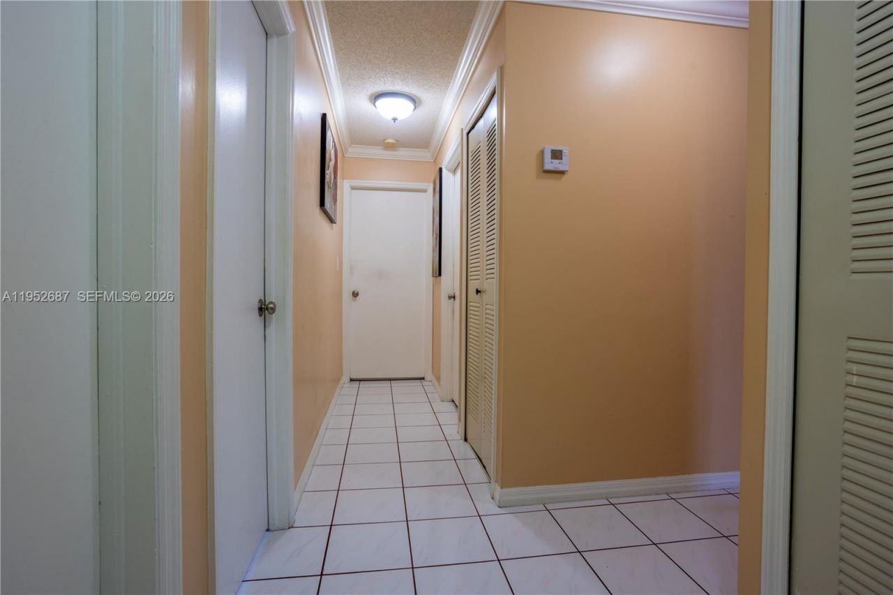 699 NW 134th Pl, Miami, FL 33182 Photo