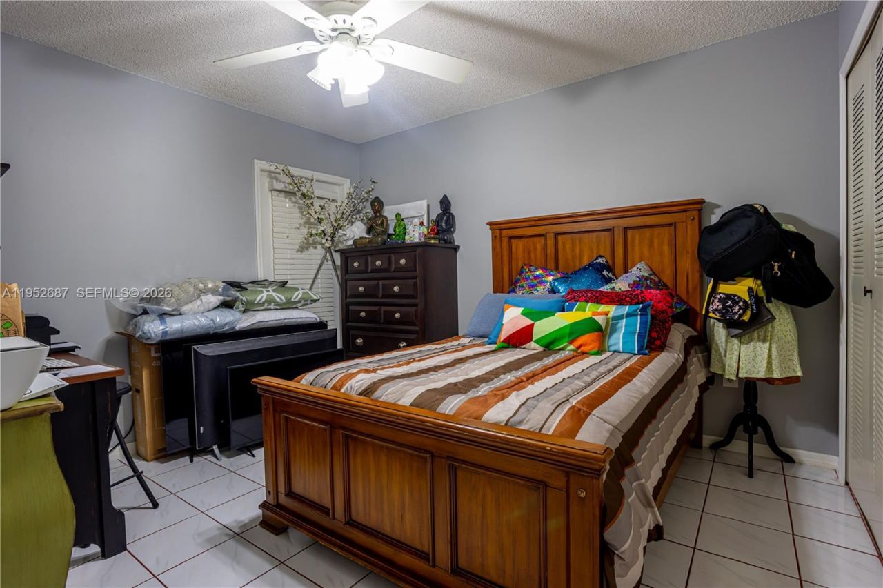 699 NW 134th Pl, Miami, FL 33182 Photo