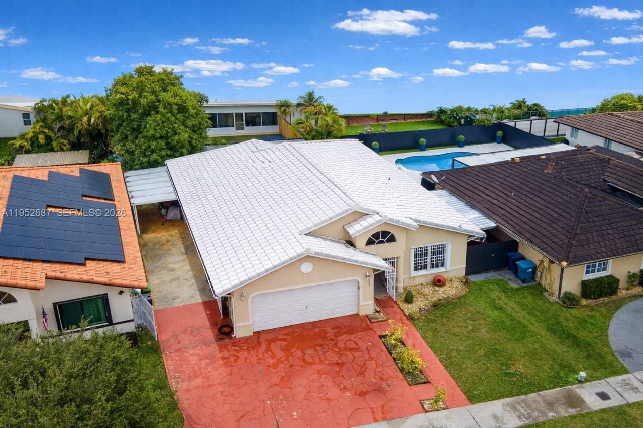 699 NW 134th Pl, Miami, FL 33182 Photo