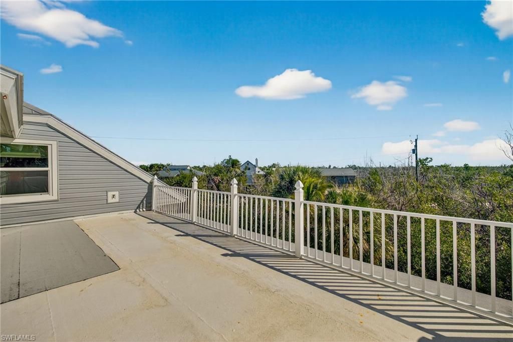 5312 Ladyfinger Lake Rd, Sanibel, FL 33957 Photo