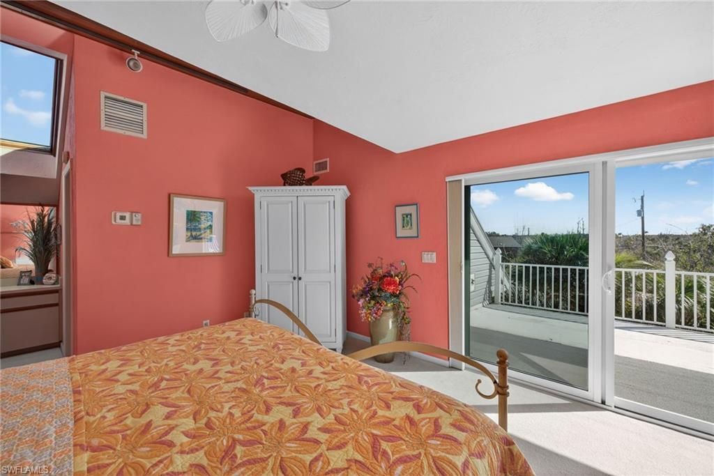 5312 Ladyfinger Lake Rd, Sanibel, FL 33957 Photo