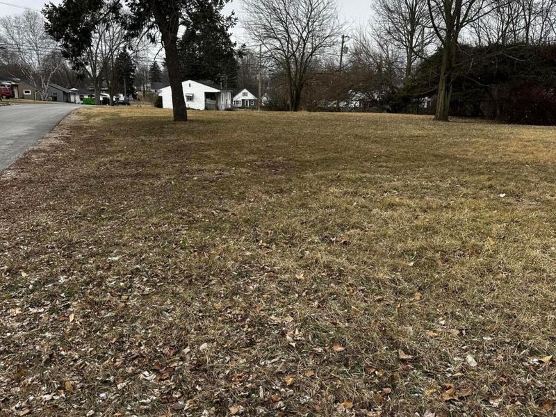 106 N Cherry Street , North Lewisburg, OH 43060 Photo 4