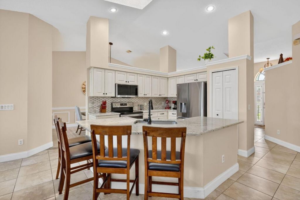 2631 SW Fair Isle Road, Port Saint Lucie, FL 34987 Photo