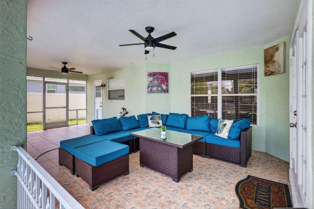 2631 SW Fair Isle Road, Port Saint Lucie, FL 34987 Photo