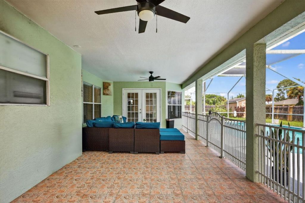 2631 SW Fair Isle Road, Port Saint Lucie, FL 34987 Photo