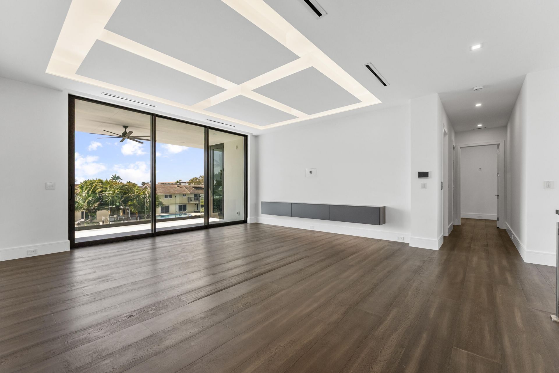 940 Dogwood Drive, Delray Beach, FL 33483 Photo