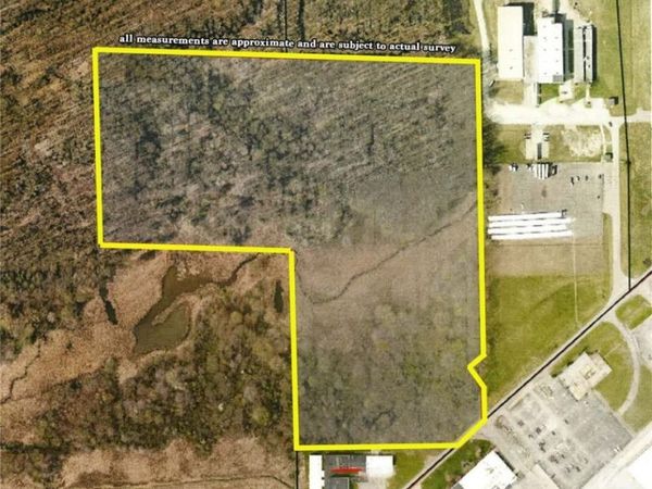 Middle Road, Ashtabula, OH 44004