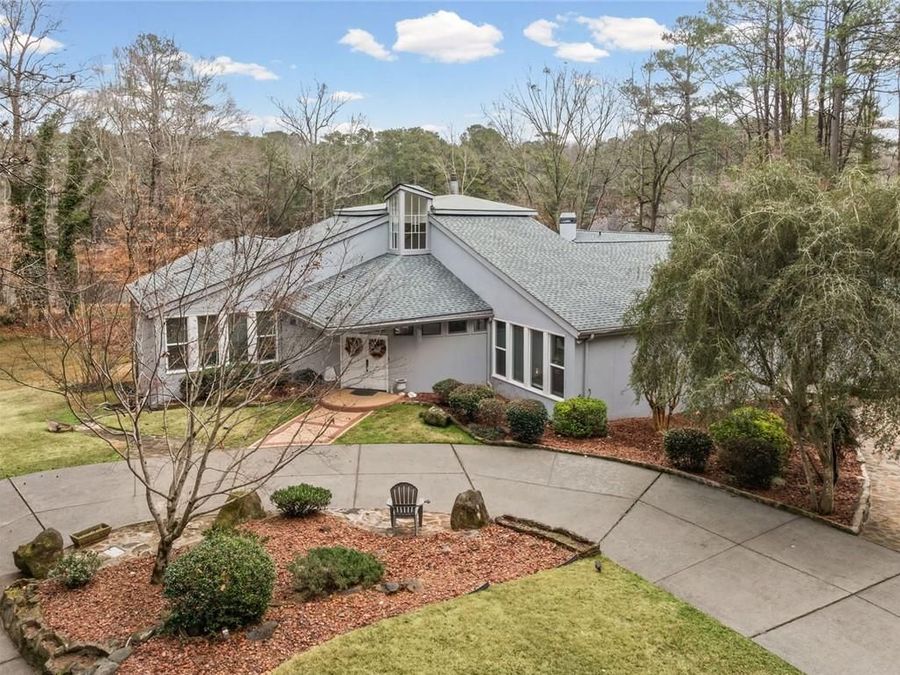 Property Image 4