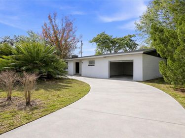 901 EDGEMOOR AVENUE, SEBRING, FL 33870