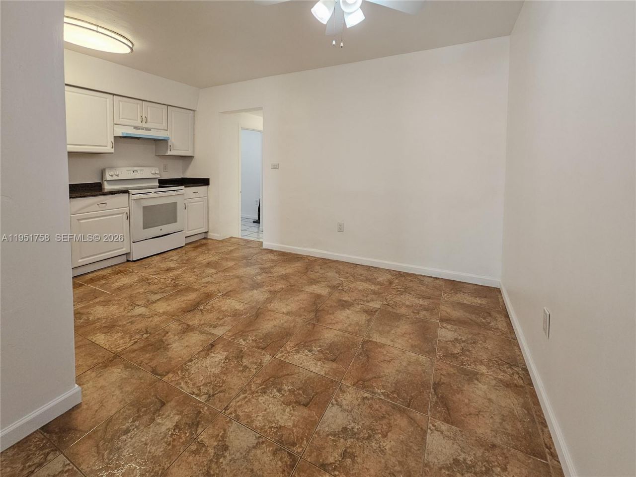 201 SW 30th Ct, Unit 201, Miami, FL 33135 Photo