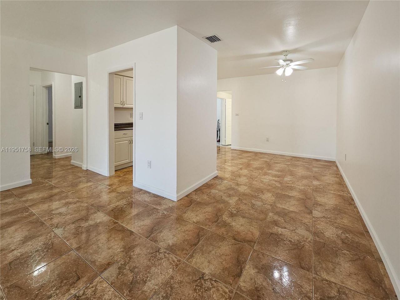 201 SW 30th Ct, Unit 201, Miami, FL 33135 Photo